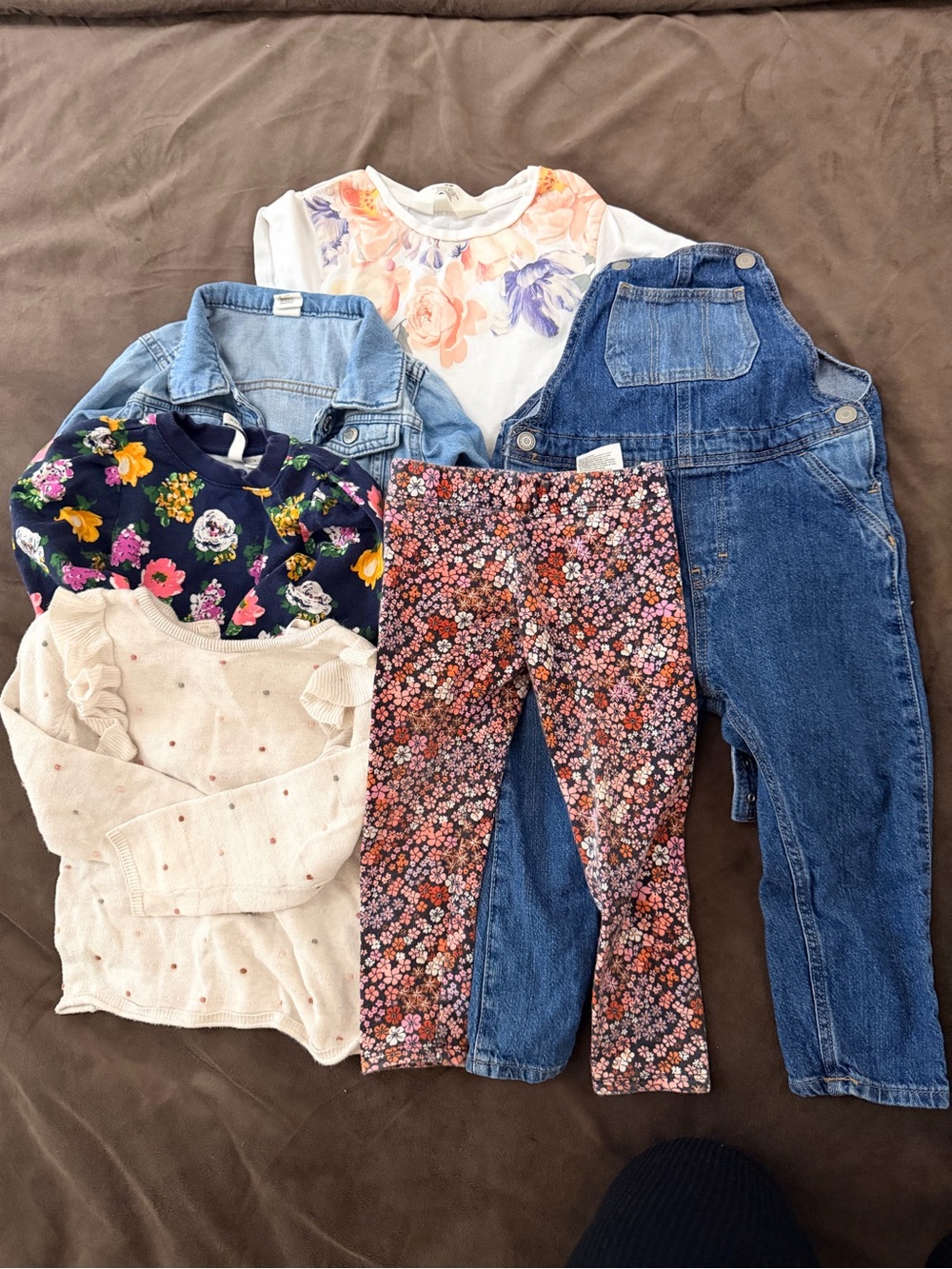 6- pieces bundle. Cotton.